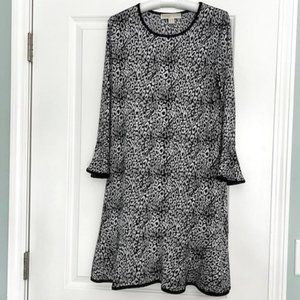 MICHAEL KORS Black & white patterned dress, size Small. Bell cuffs / flair hem